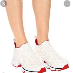 Brand new in box Donna Spikes 38.5.